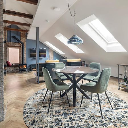 شقة Cozy Penthouse فيلنيوس المظهر الخارجي الصورة